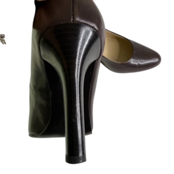 Lauren Ralph Lauren Sabrina 3.5" Heel Brown Pumps Size 7.5B - Picture 4 of 12